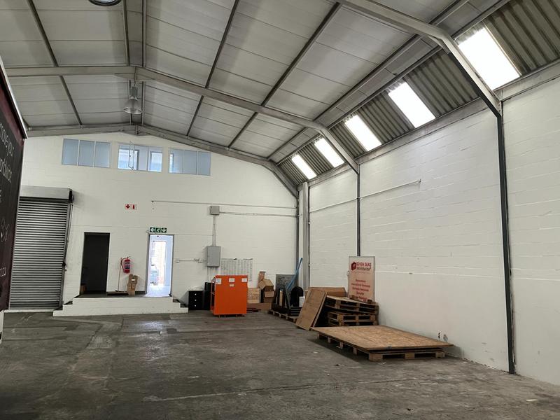 To Let Commercial Property for Rent in Montague Gardens Western Cape